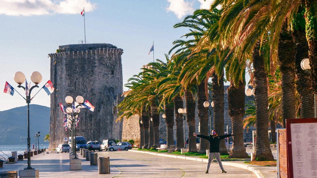 trogir-kamerlengo-riva