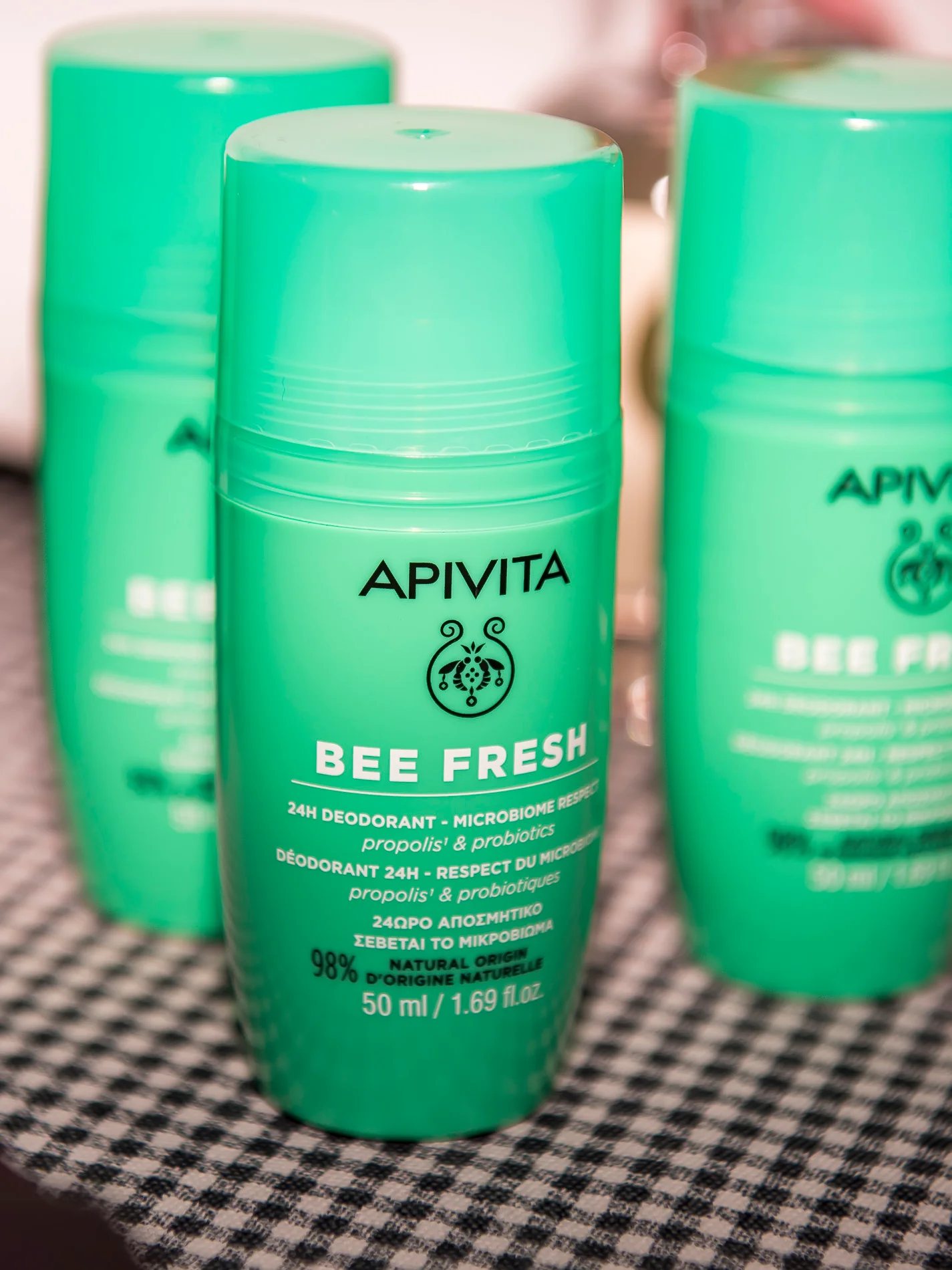 Bradata-kesa-apivita-bee-fresh-deo