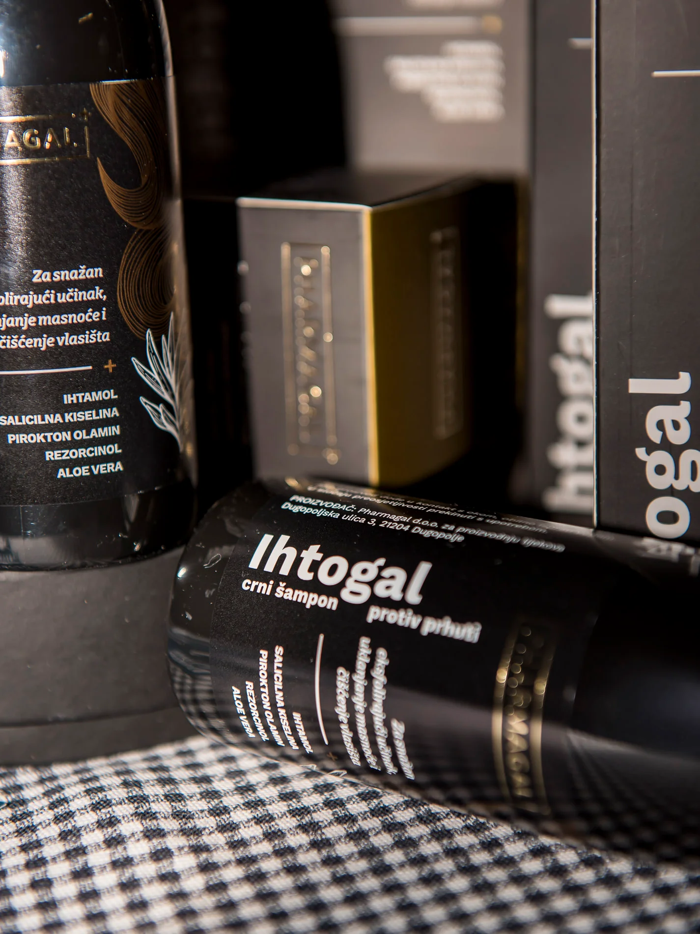 Bradata-kesa-pharmagal-šampon-protiv-prhuti