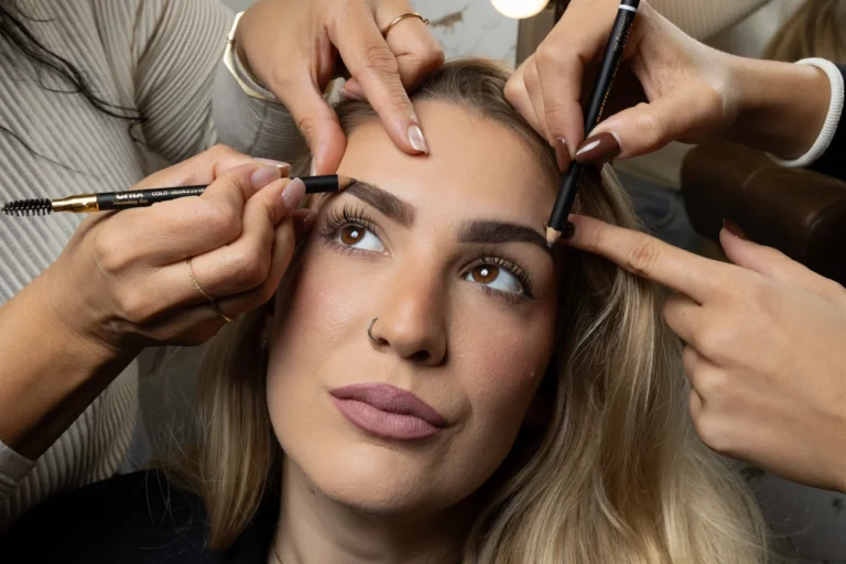 olovka-za-obrve-chix-5